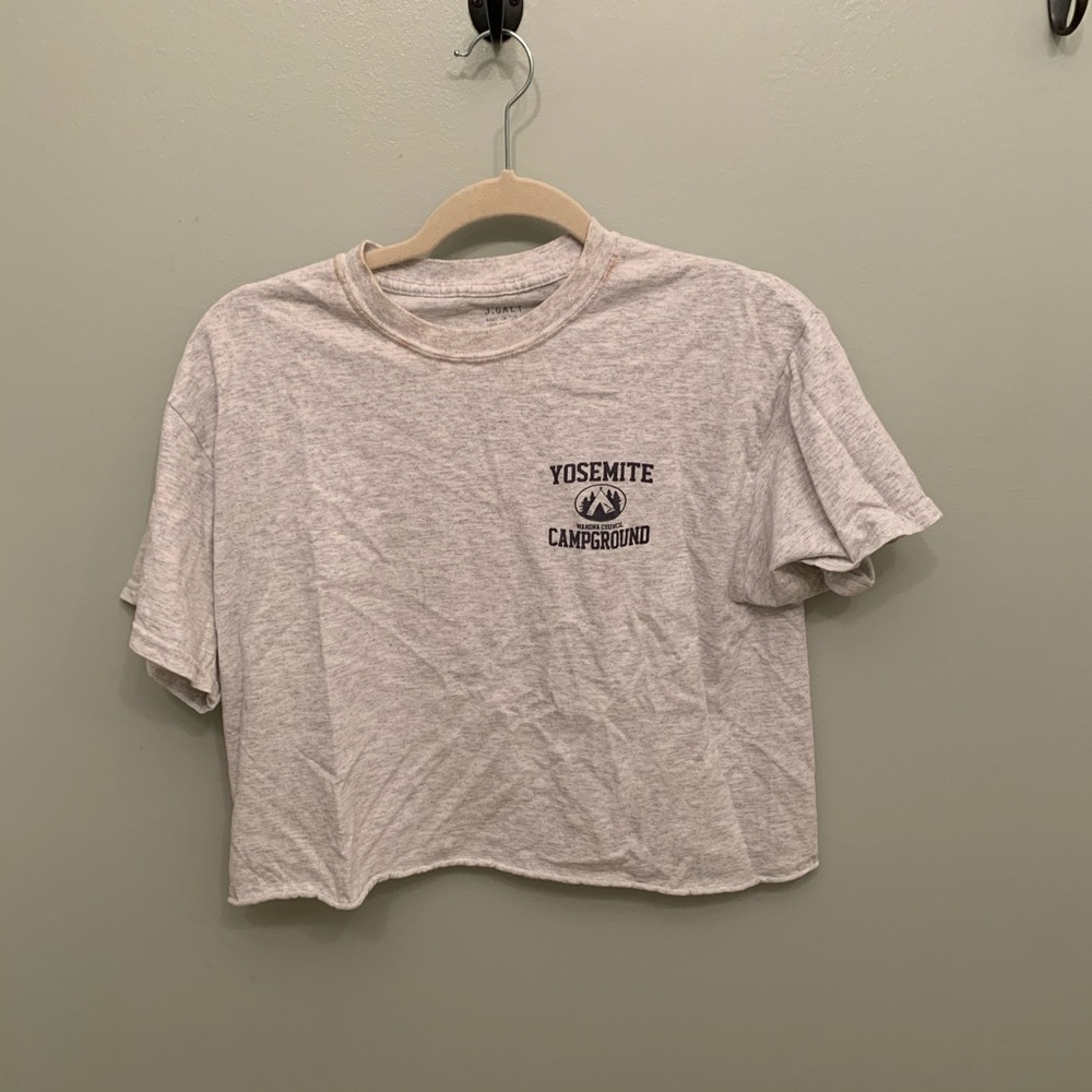 Grey Cropped Yosemite Graphic Tee